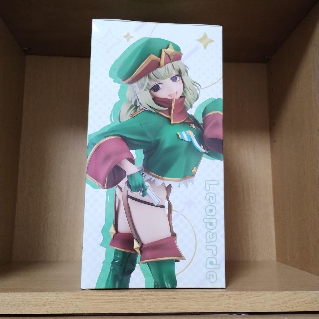 魔法少女にあこがれて　レオパルト　特装版　1/7フィギュア　タペストリー付き