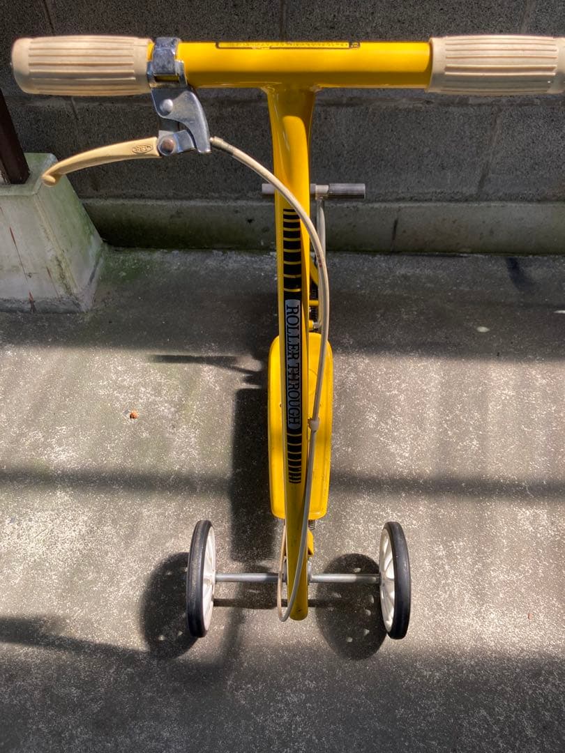 ホンダ　ローラースルーゴーゴー　黄色