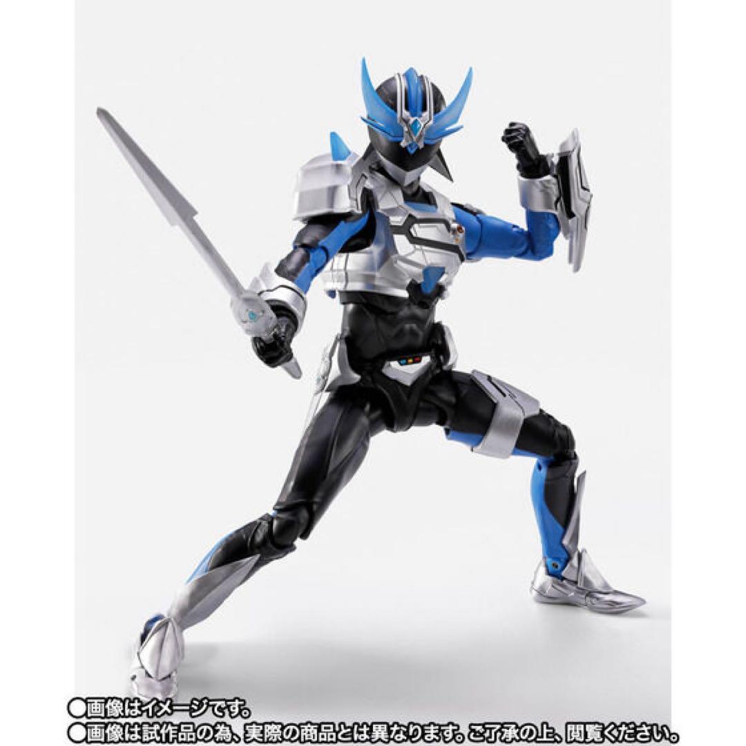 (新品未開封)S.H.Figuarts ウイングマン ガーダーシルエット