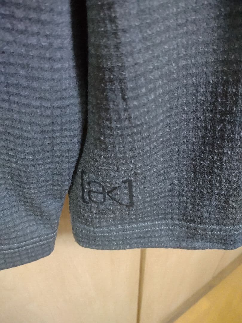 burton ak ポーラテック グリッド フリース