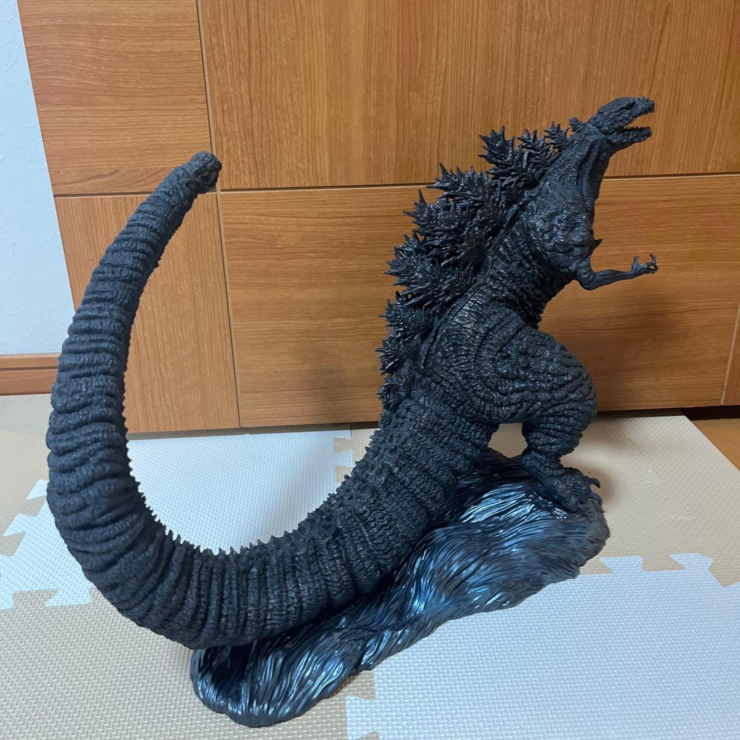 東宝30cmシリーズ　日比谷ゴジラスクエア ゴジラ像