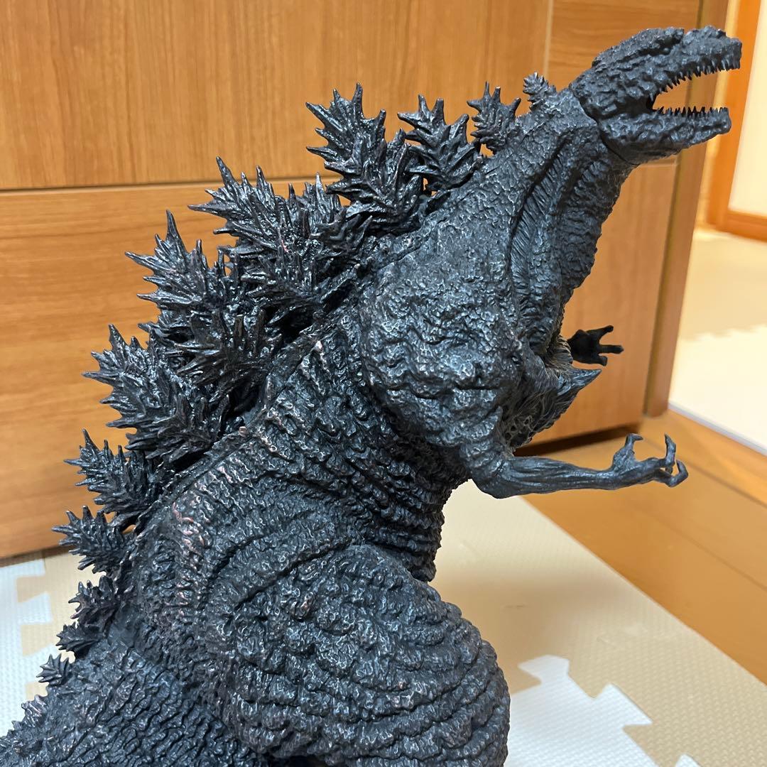 東宝30cmシリーズ　日比谷ゴジラスクエア ゴジラ像
