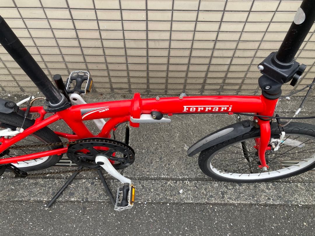 フェラーリ FERRARI 20インチ折りたたみ自転車 外装7段 GICジック製
