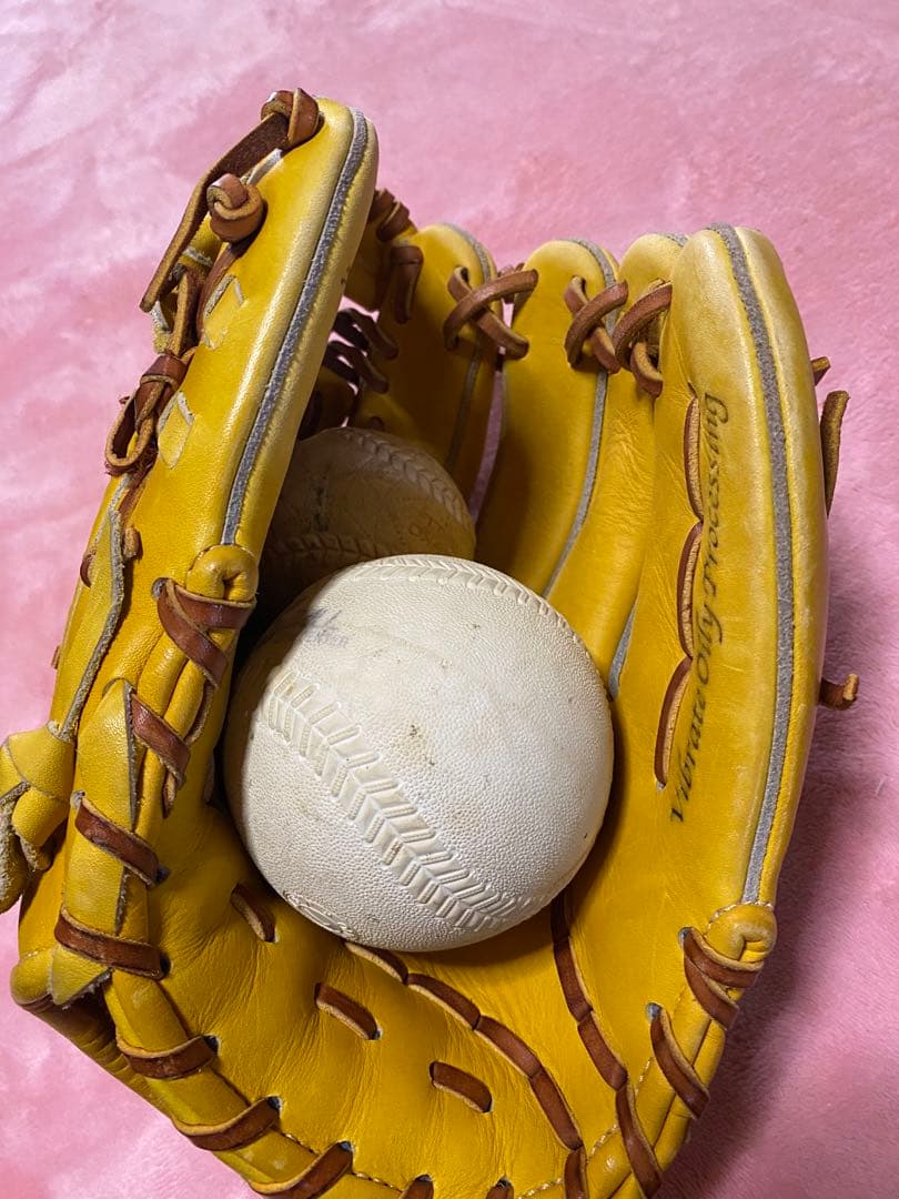 Mizuno Global Elite グローブ イエロー 収納袋付き