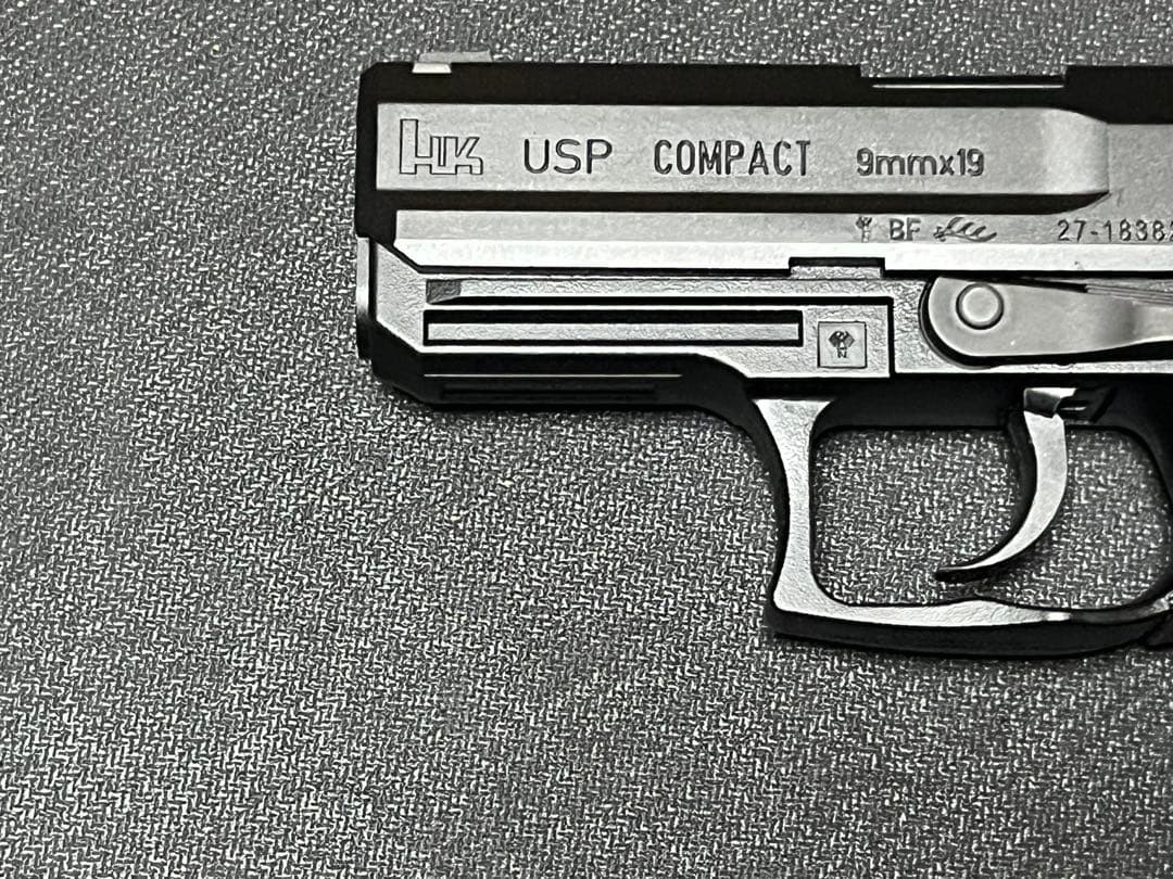 東京マルイ製ガスブローバックガン USP COMPACT