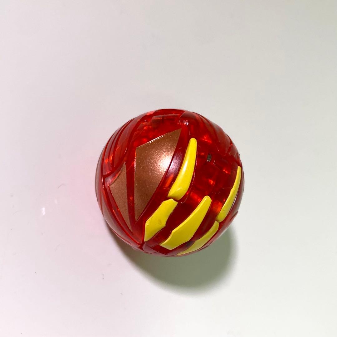 爆丸　クロス・ドラゴノイド クリア DS ディフェンダーオブザコア限定