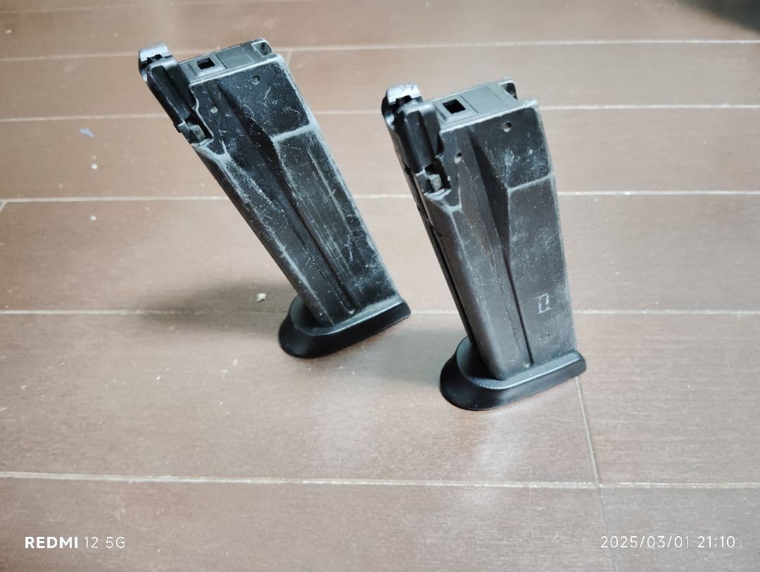 電動GLOCK18Cとガス式HK45セット！