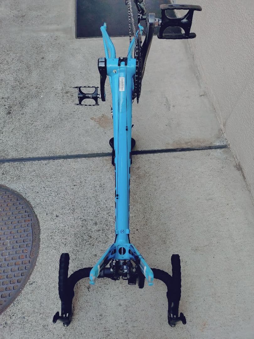 yuya ロードバイク TREK Emonda ALR4 走行少ないです！