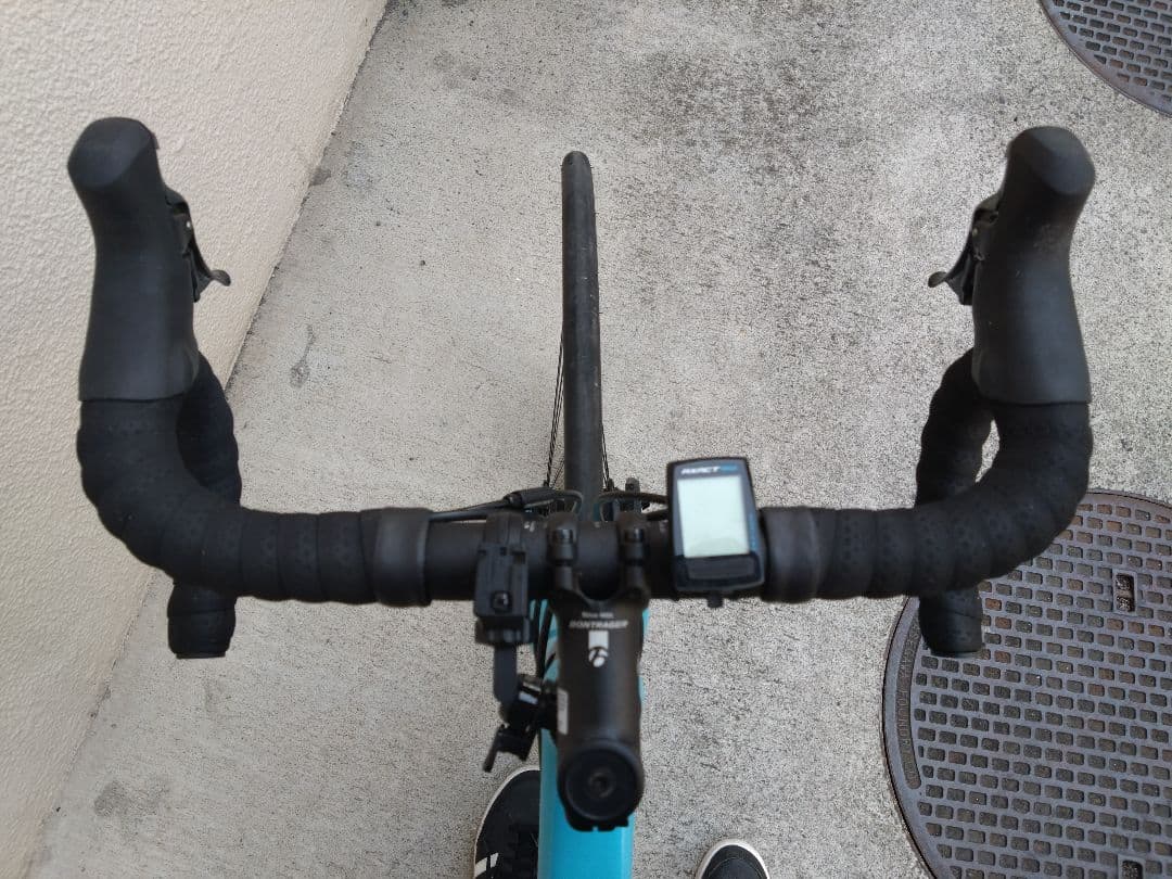 yuya ロードバイク TREK Emonda ALR4 走行少ないです！