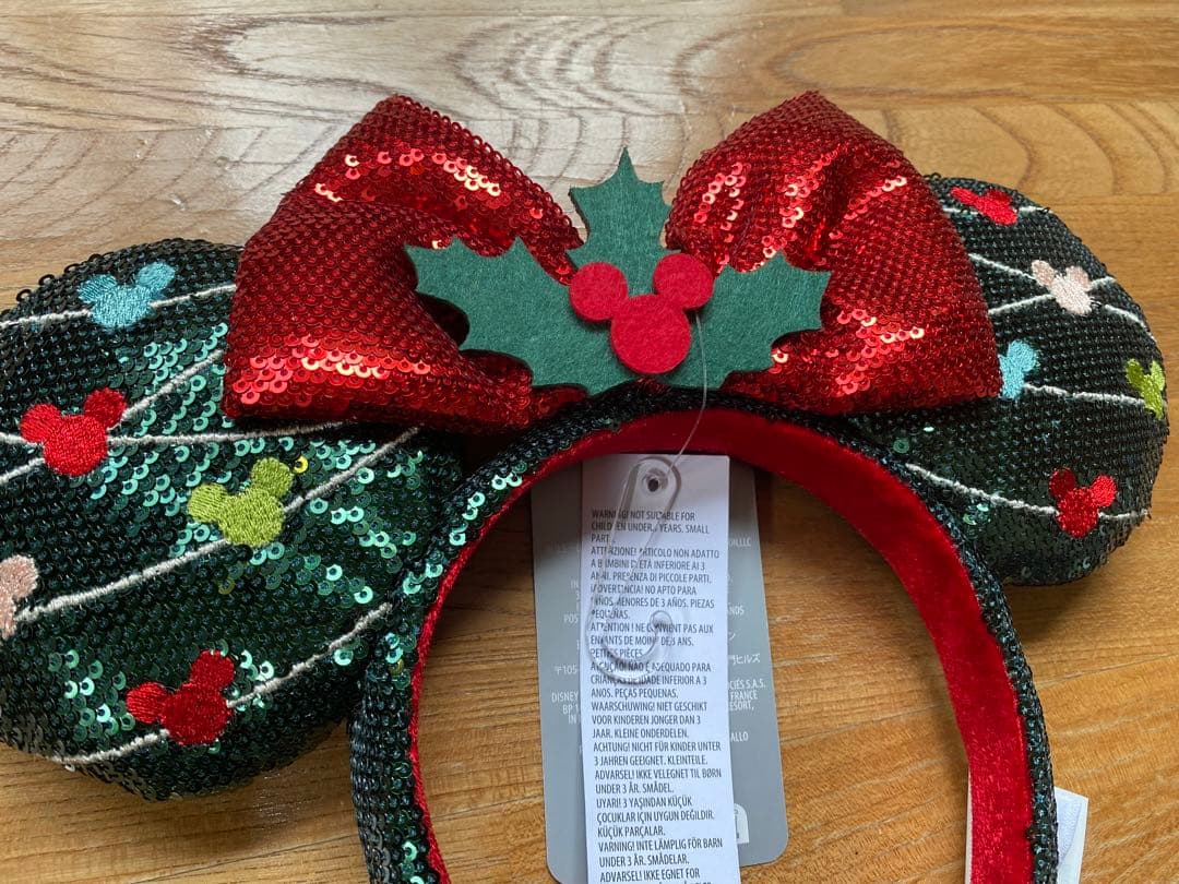 新品未使用 DisneylandParisクリスマス スパンコール カチューシャ