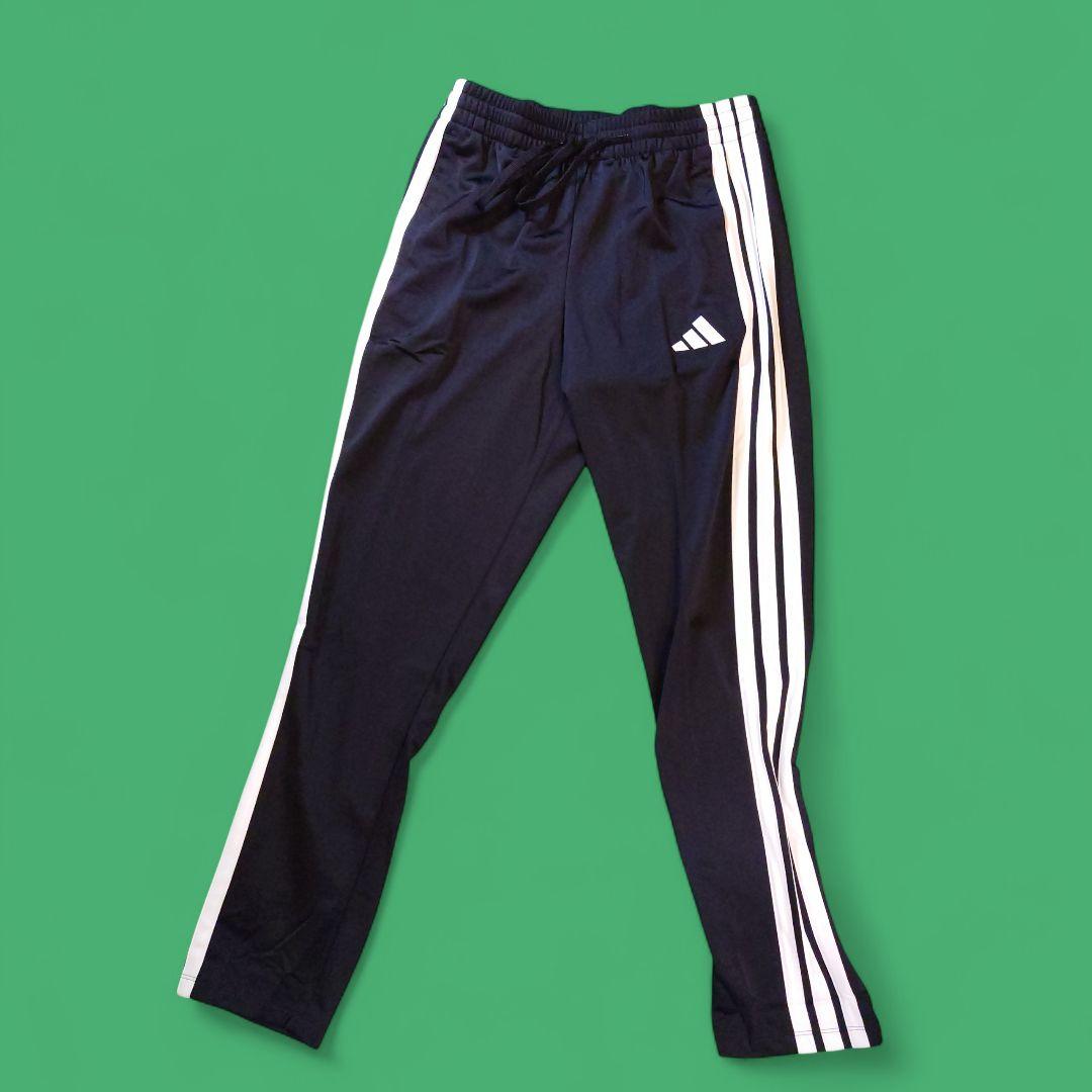 【新品未使用品】adidas アディダス ジャージセットアップ スリーストライプ