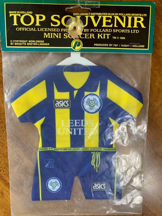 レア asics '89 Leeds United カーキット 未開封品