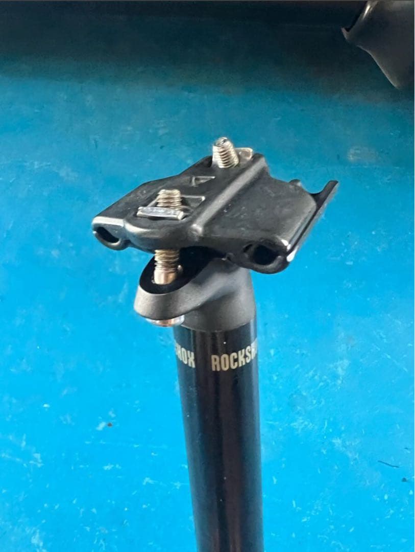 ROCKSHOX reverb stealth φ31.6 390mm