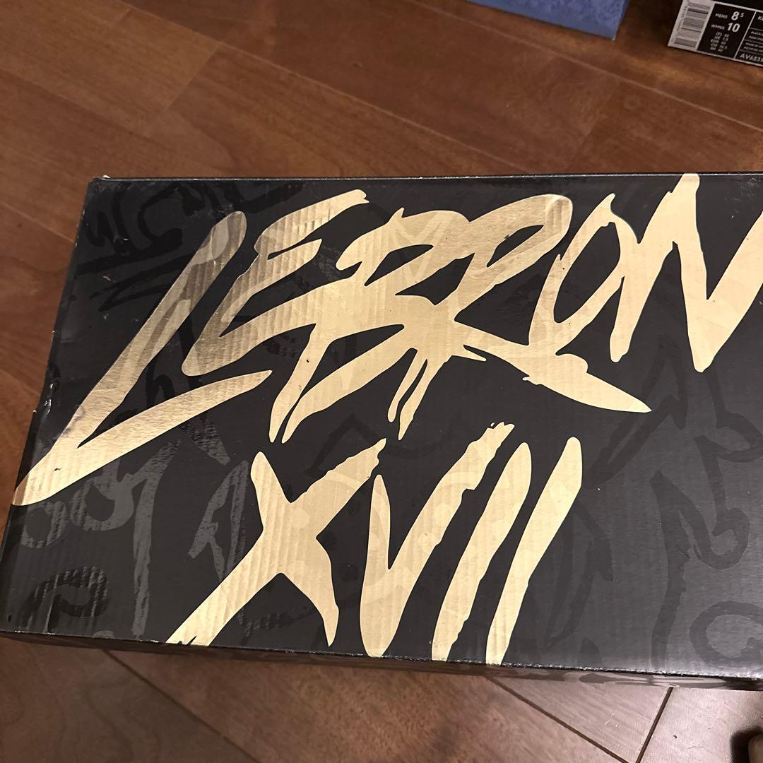 LeBron17low タイタン　26.5cm新品未使用　値下げ！