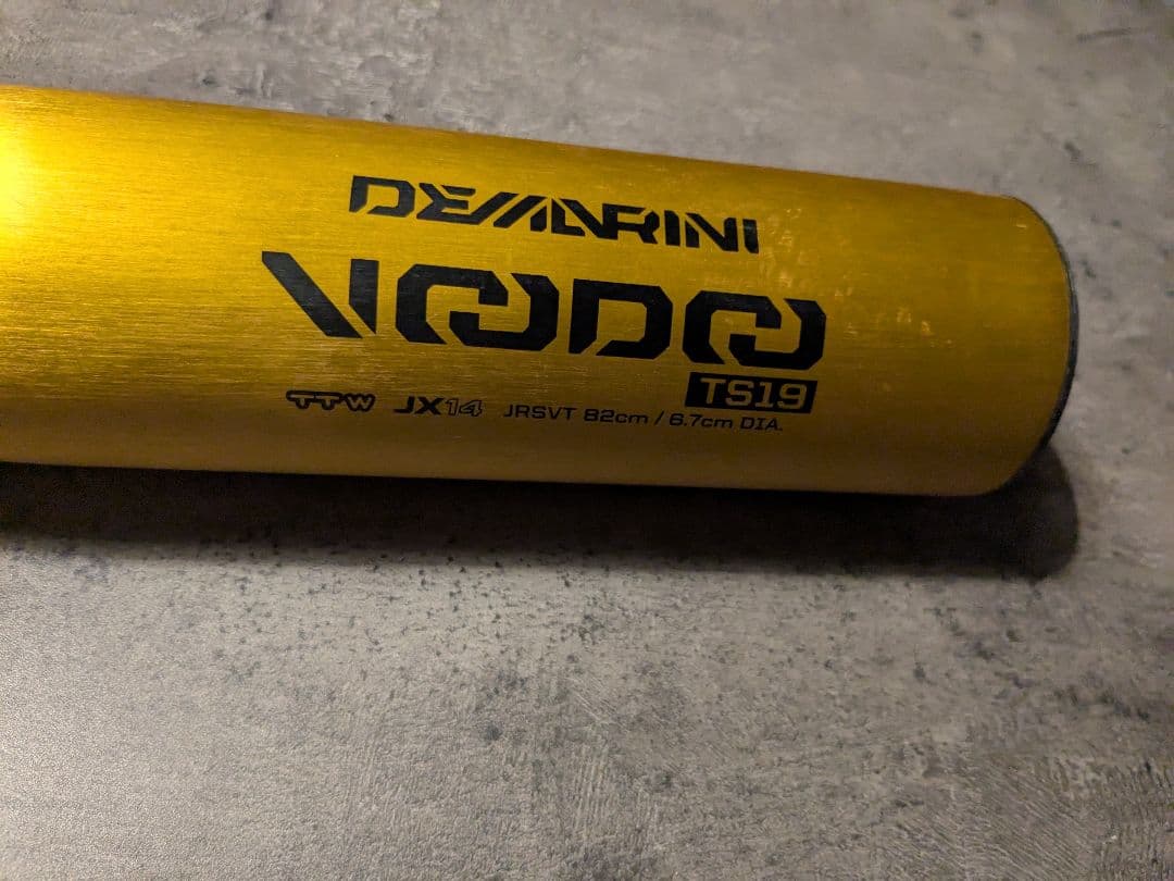 DeMarini Voodoo TS19 軟式用バット ゴールド