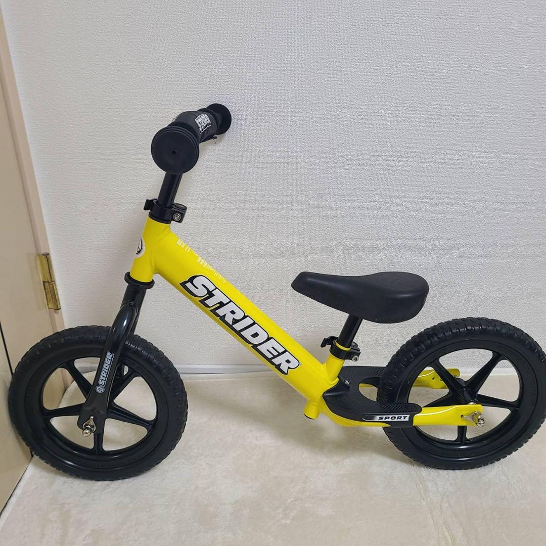 美品【STRIDER】ストライダー スポーツモデル 12インチ イエロー