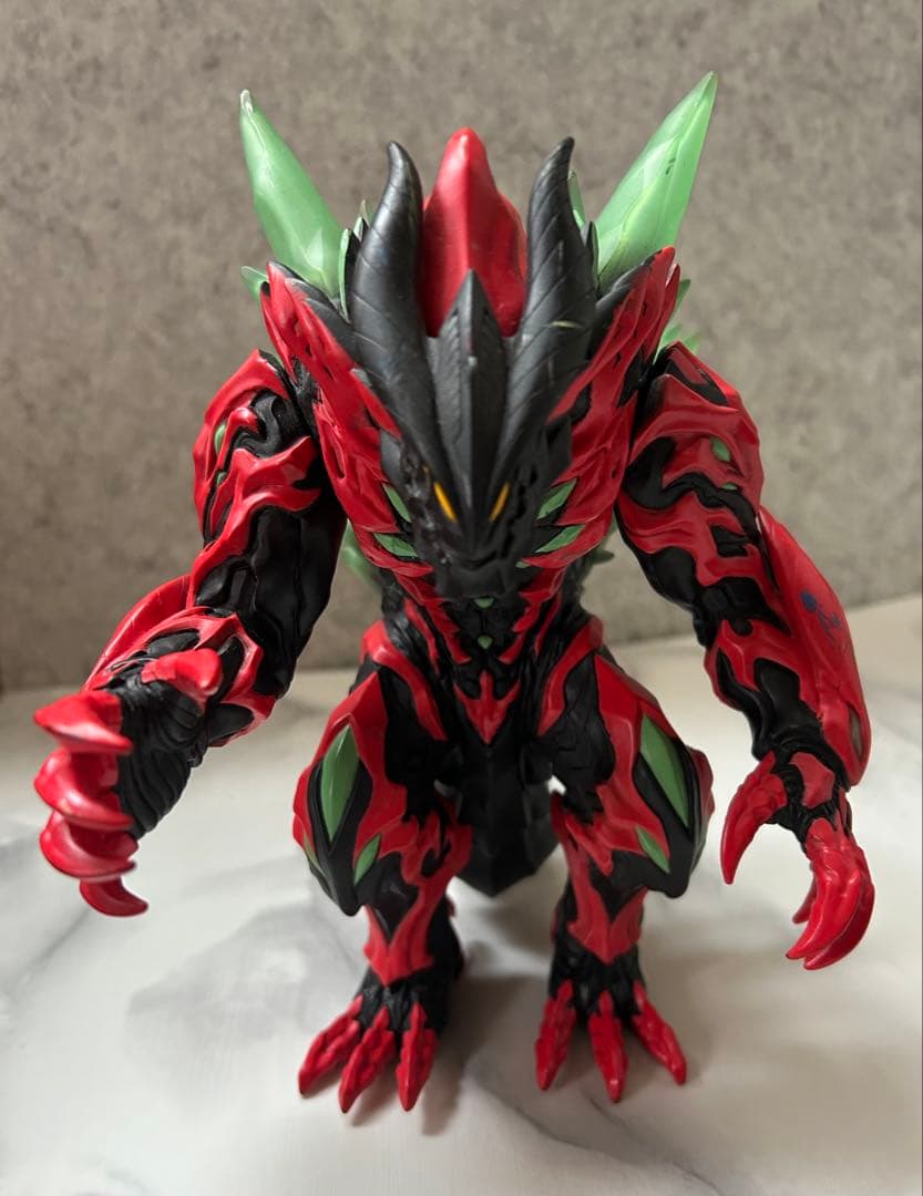 ウルトラ怪獣DXシリーズ『アークベリアル＆百体怪獣ベリュドラ