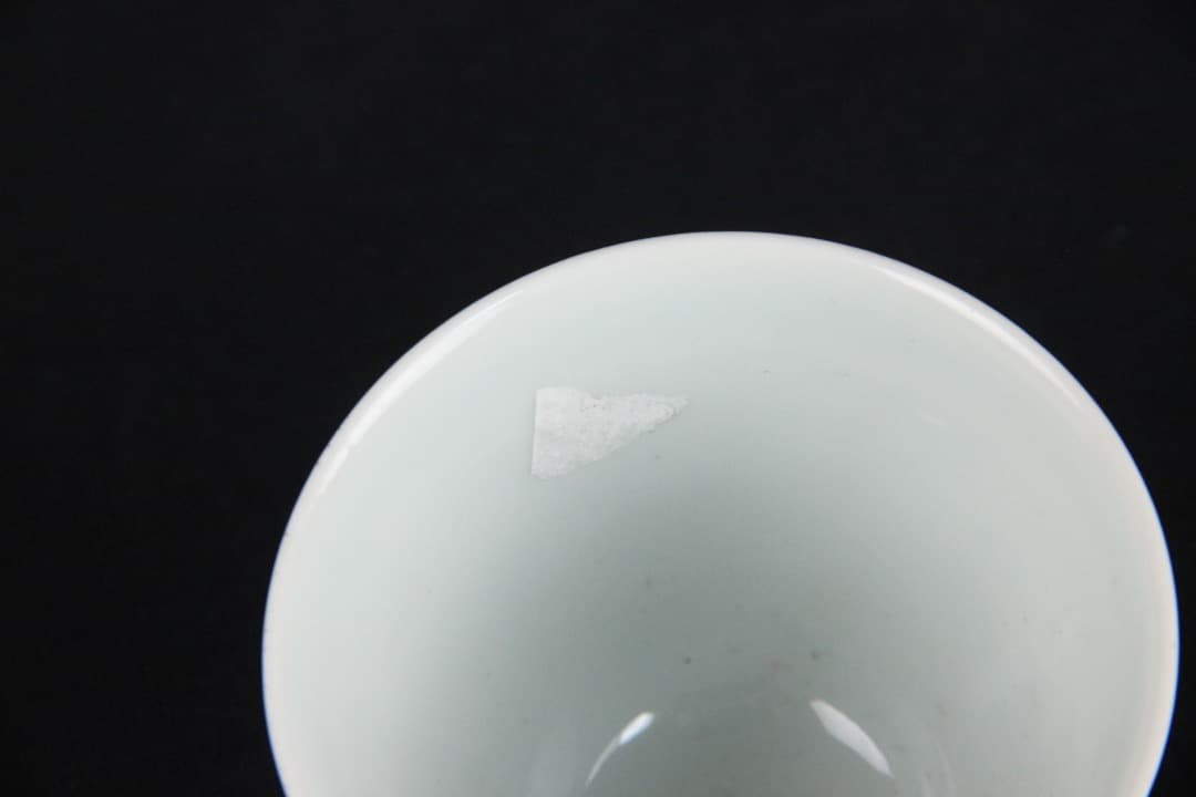 中国美術　青花人物図　杯　盃　成化年製款　景徳鎮　清代　古陶磁器 ES19-12
