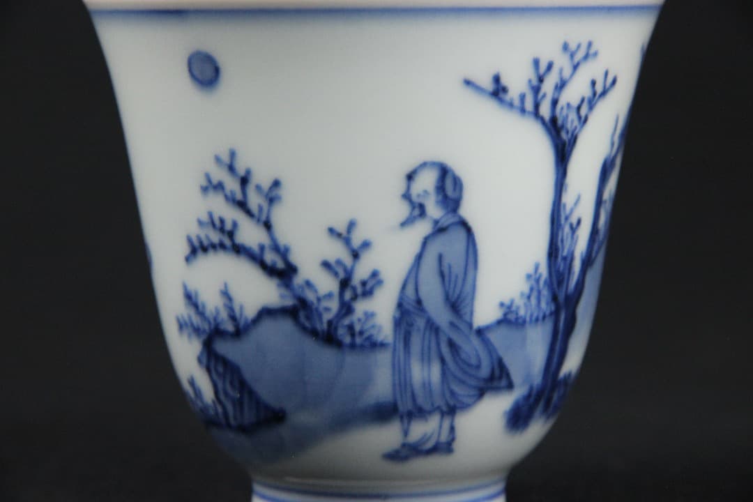 中国美術　青花人物図　杯　盃　成化年製款　景徳鎮　清代　古陶磁器 ES19-12