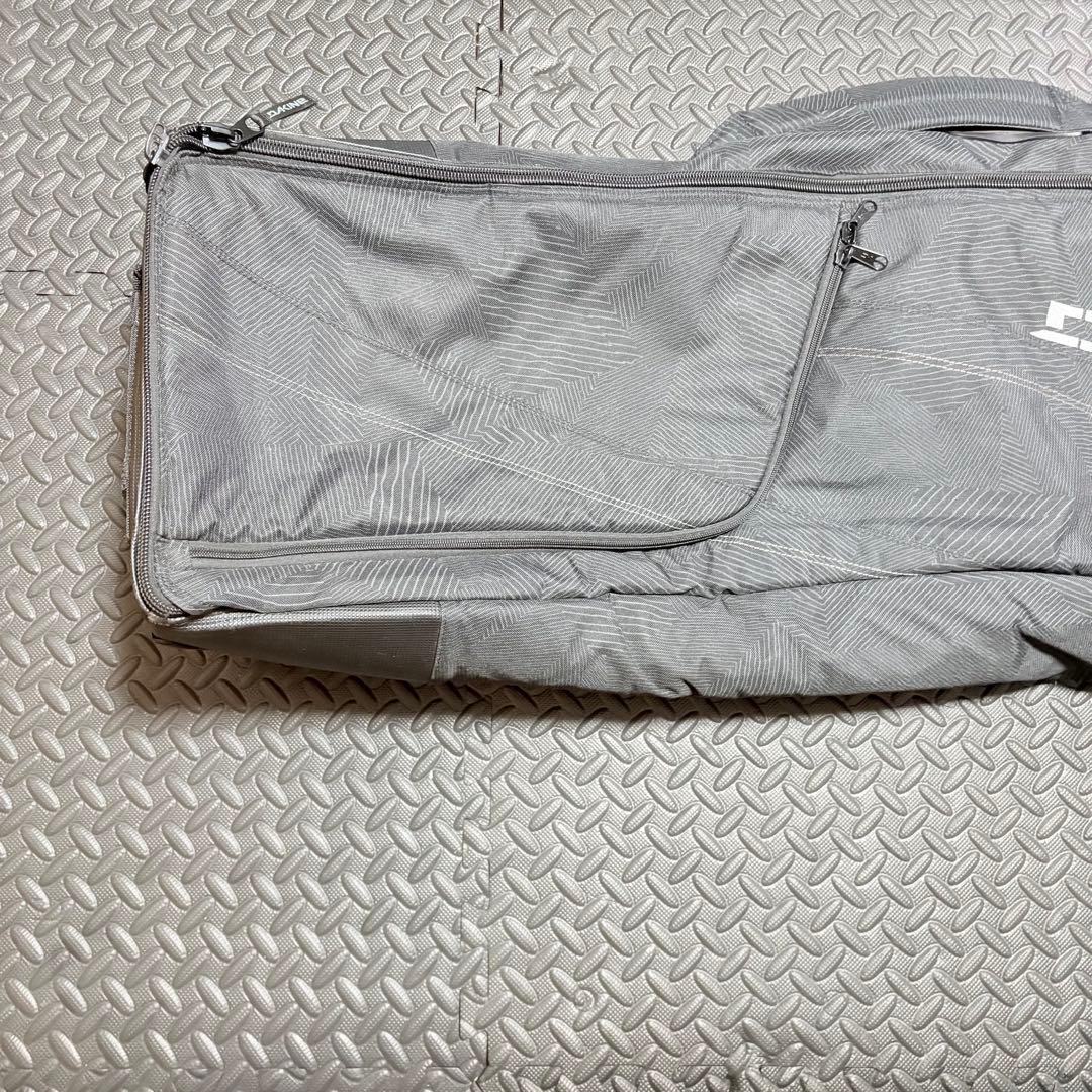 DAKINE スノーボードバッグ 157 シューズケース付き　キャリーケース