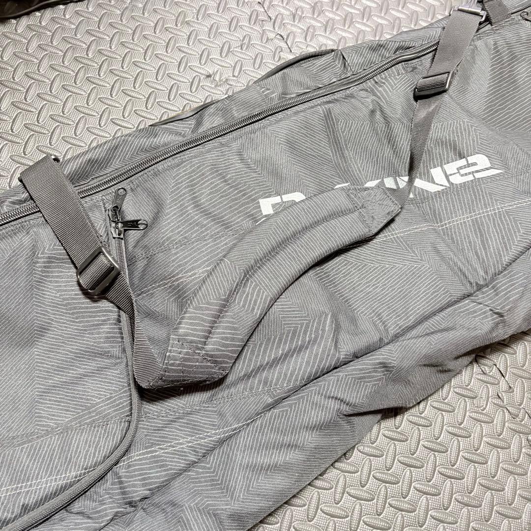 DAKINE スノーボードバッグ 157 シューズケース付き　キャリーケース