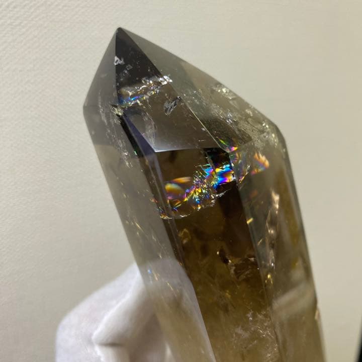 レインボー☆魔除 スモーキークォーツ水晶六角柱☆パワーストーン 天然石 A649