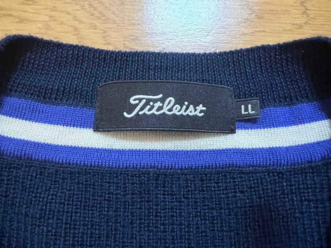 Titleist ネイビー Vネックセーター LL