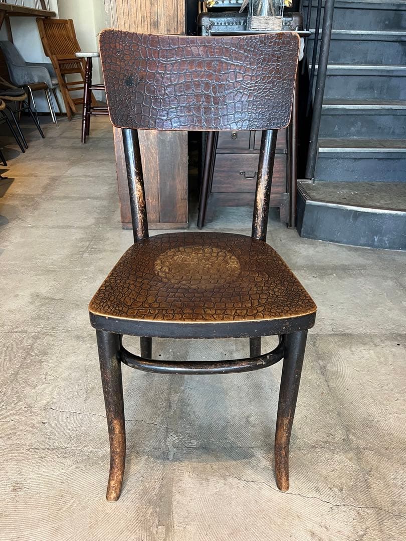 Crocodile Bentwood Chairクロコダイル　ベントウッド