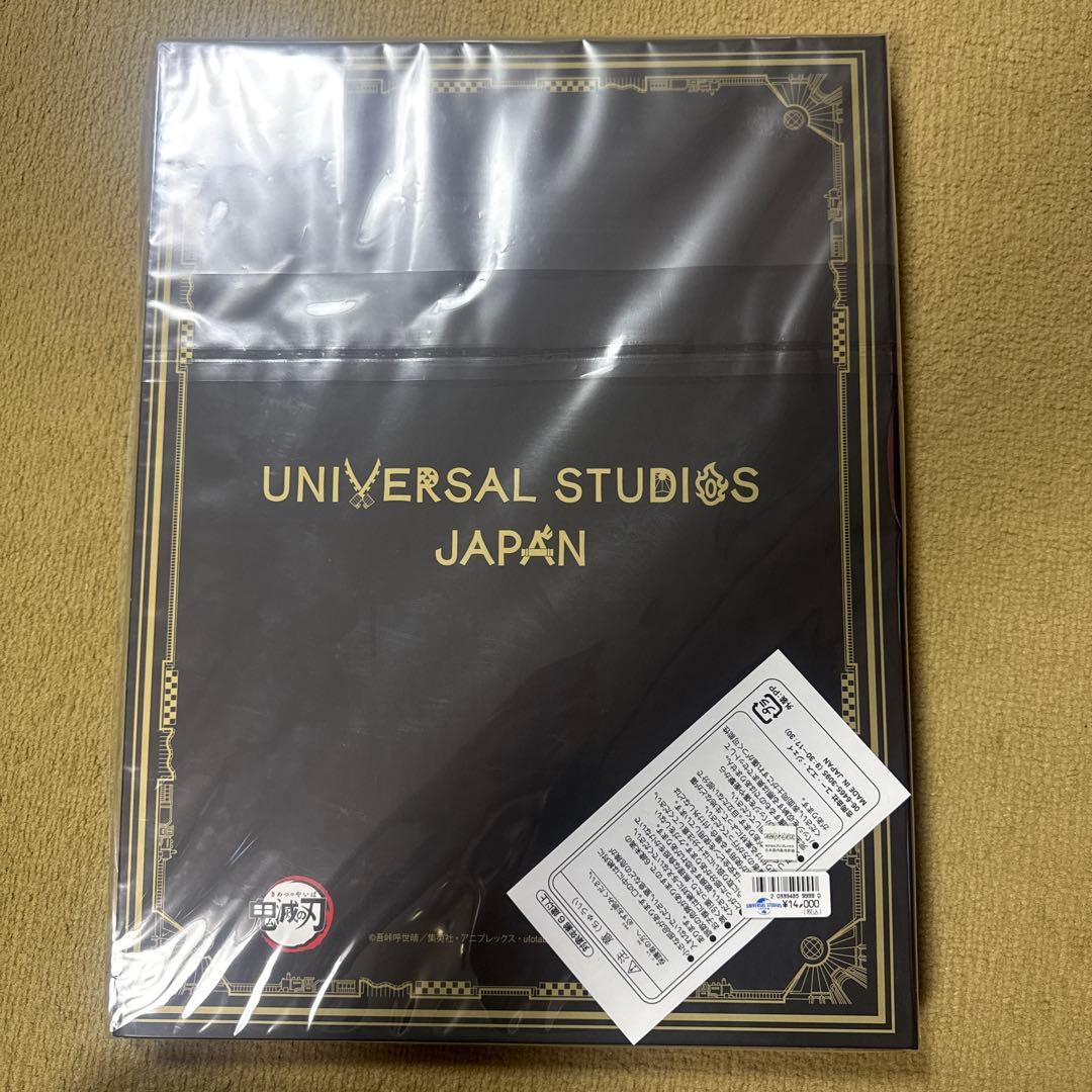 鬼滅の刃　USJ　ユニバ　コレクタブル缶バッジコレクションボックス　セット