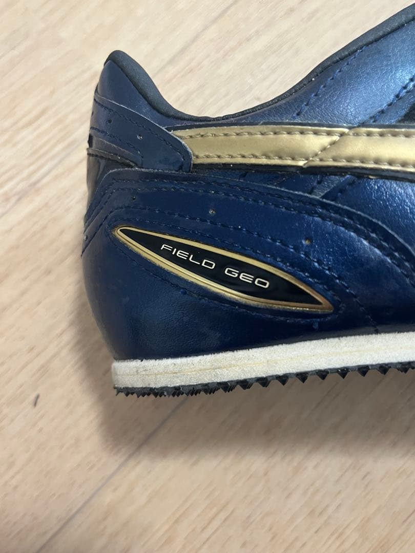 Mizuno FIELD GEO スパイクシューズ ネイビー/ゴールド