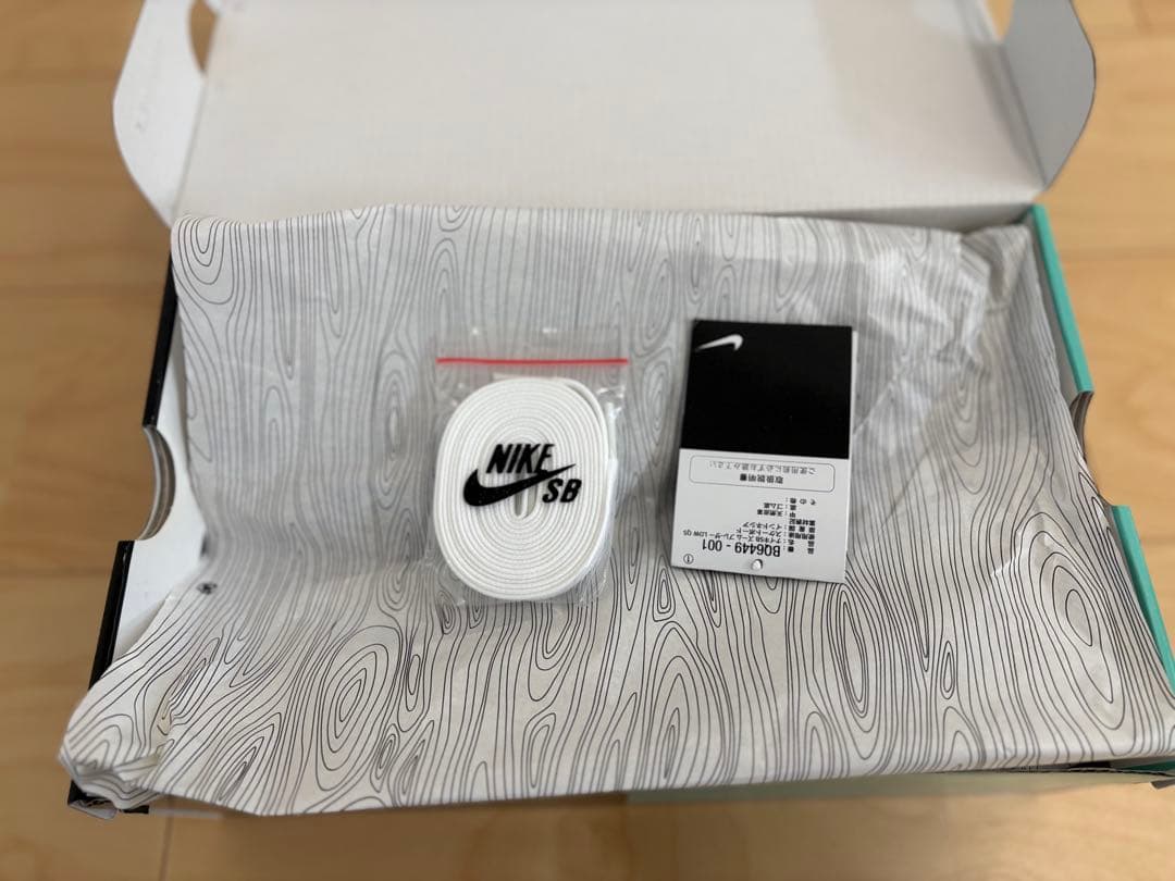 Nike SB Zoom Blazer Low Stussy × Nike SB