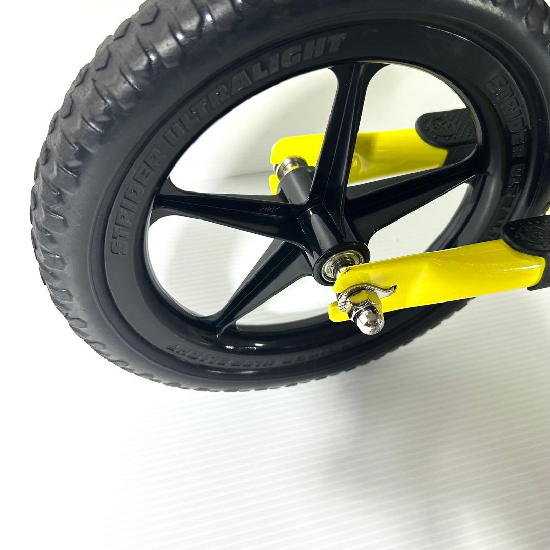 未使用級☆希少カラー ストライダー スポーツ イエロー キックバイク 補助なし