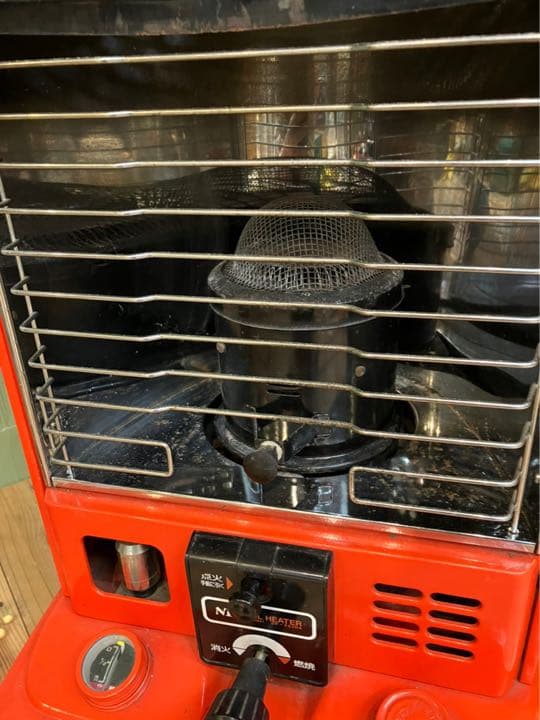 石油ストーブ 昭和レトロ オレンジ 赤 インテリア レトロポップ