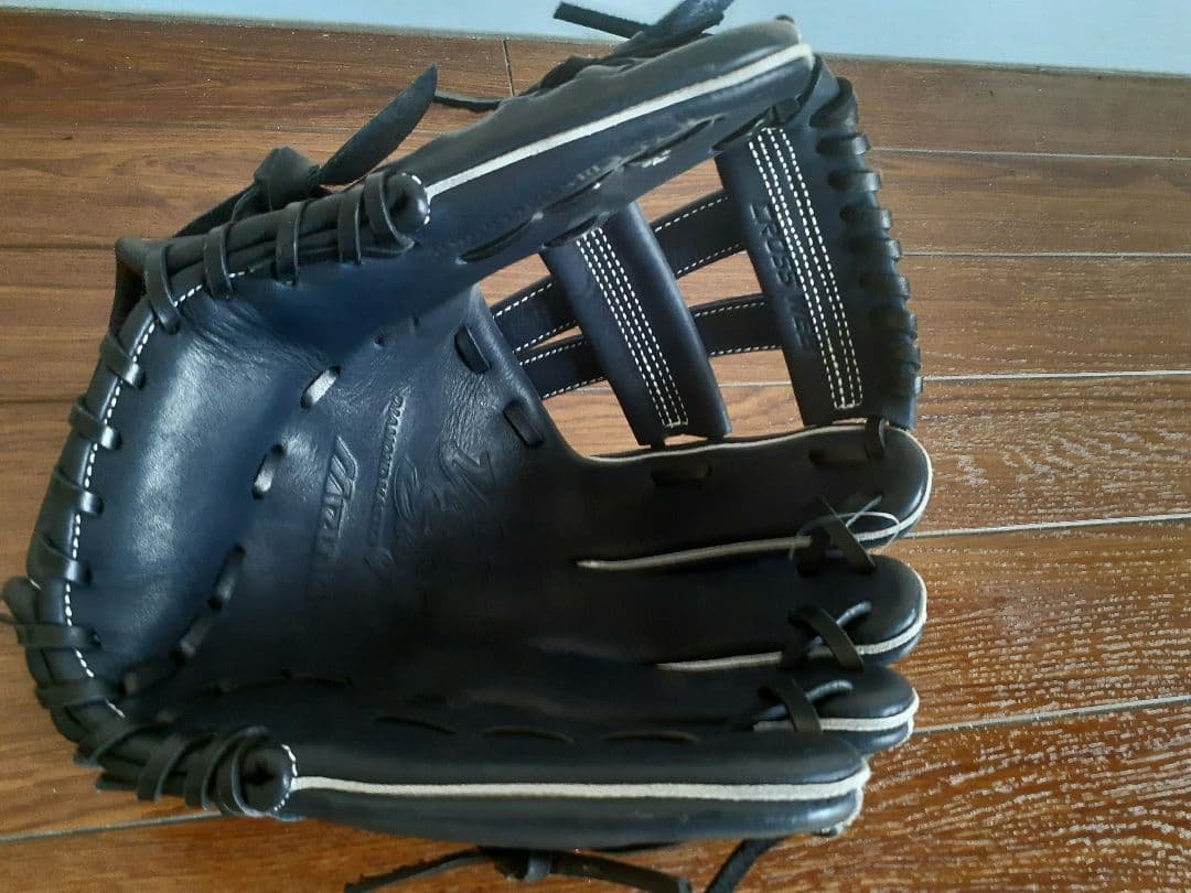 Mizuno 野球グローブ 黒 未使用タグ付き