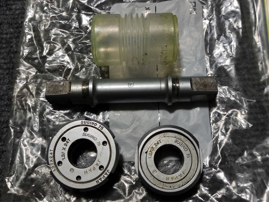 シマノ デュラエース FC7600 165mm スギノSG75BBクランクセット
