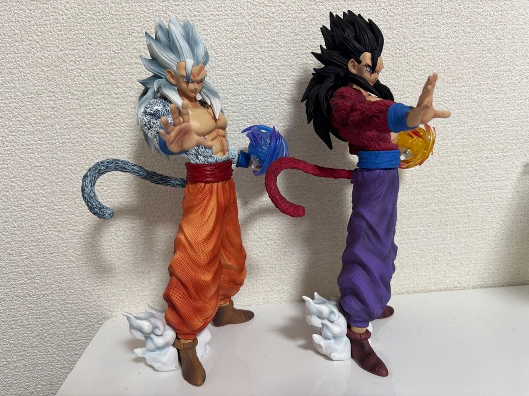 ⭐︎ドラゴンボール　孫悟飯超サイヤ人２体セット⭐︎ 新品　箱無し　海外製　28cm
