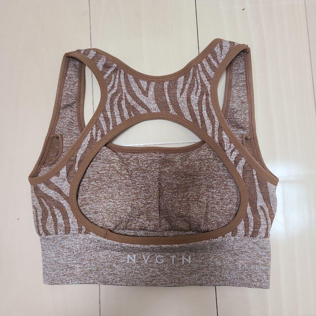 最終値下げ⬇️NVGTN　2点セット　トップス&レギンス