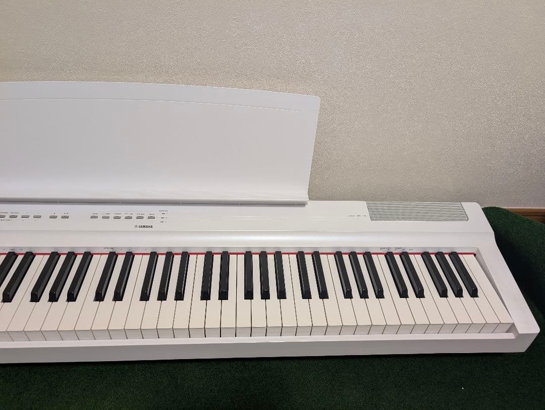 【美品】YAMAHA P-125H ホワイト 88鍵 電子ピアノ