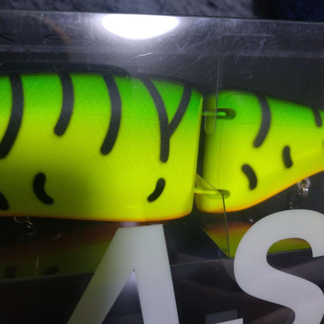 DRT クラッシュナイン Low ヴィレッジタイガー