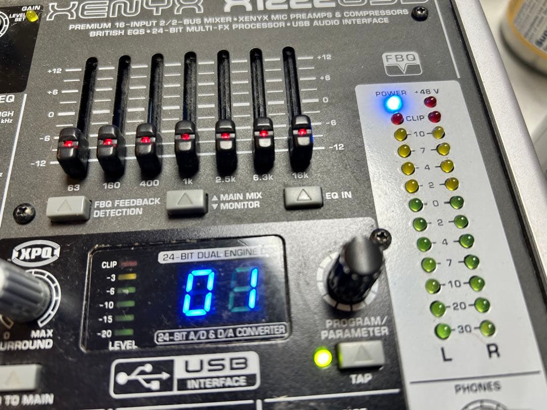 XENYX X1222USB ミキサー 16チャンネル