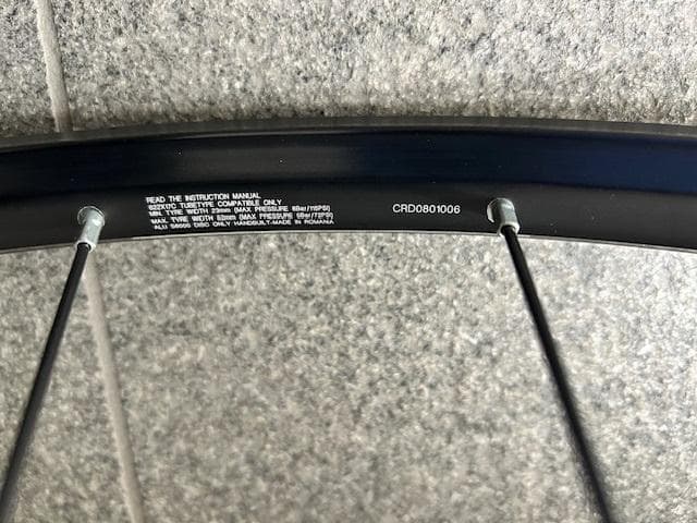 MAVIC　マビック　AKSIUM DISC　前後セット