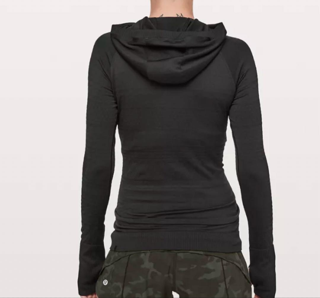 【新品】lululemonルルレモン　Rest Less Hoodie 黒