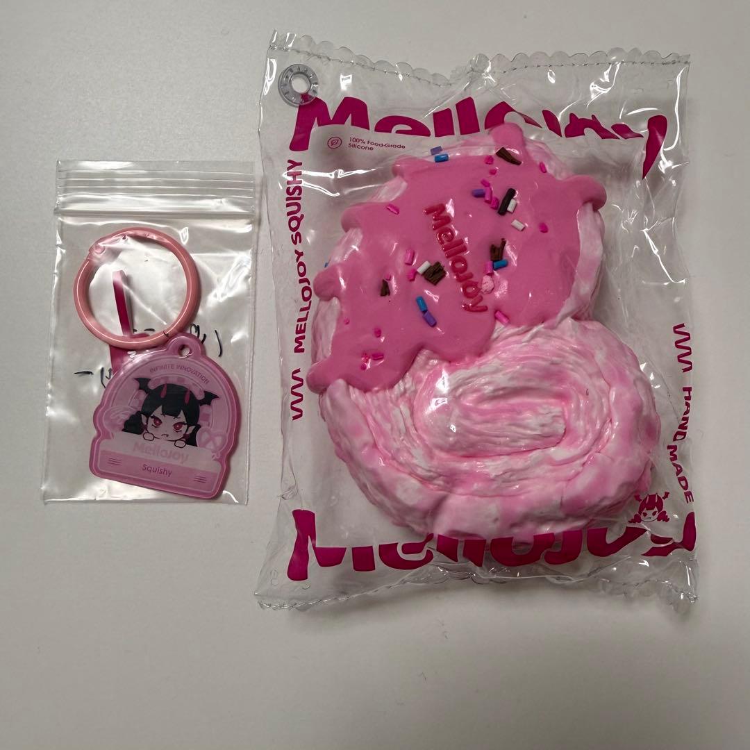 Mellojoy メロジョイ　パルミエ　カップケーキ　ストロベリー　いちご