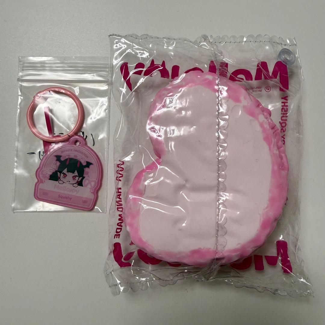 Mellojoy メロジョイ　パルミエ　カップケーキ　ストロベリー　いちご