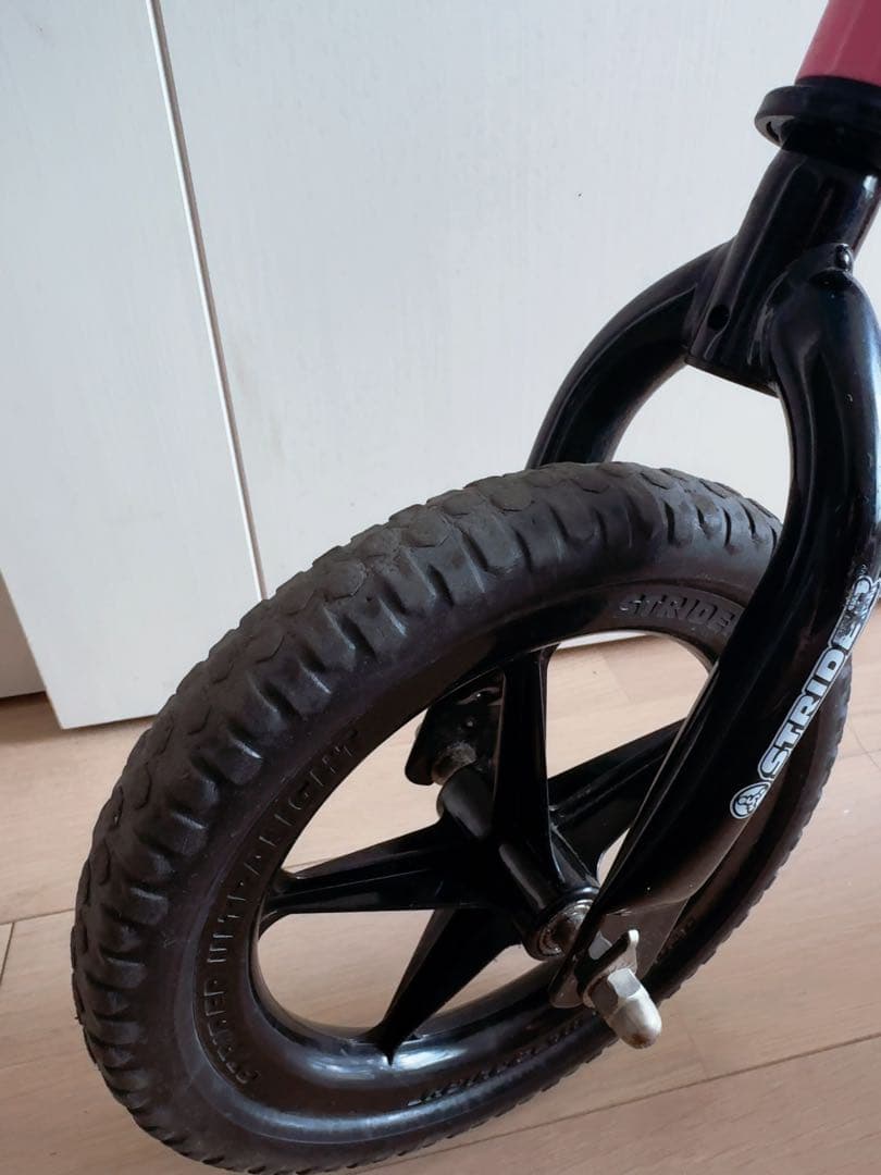 ストライダー日本正規品 STRIDER ストライダー スポーツモデル 12インチ