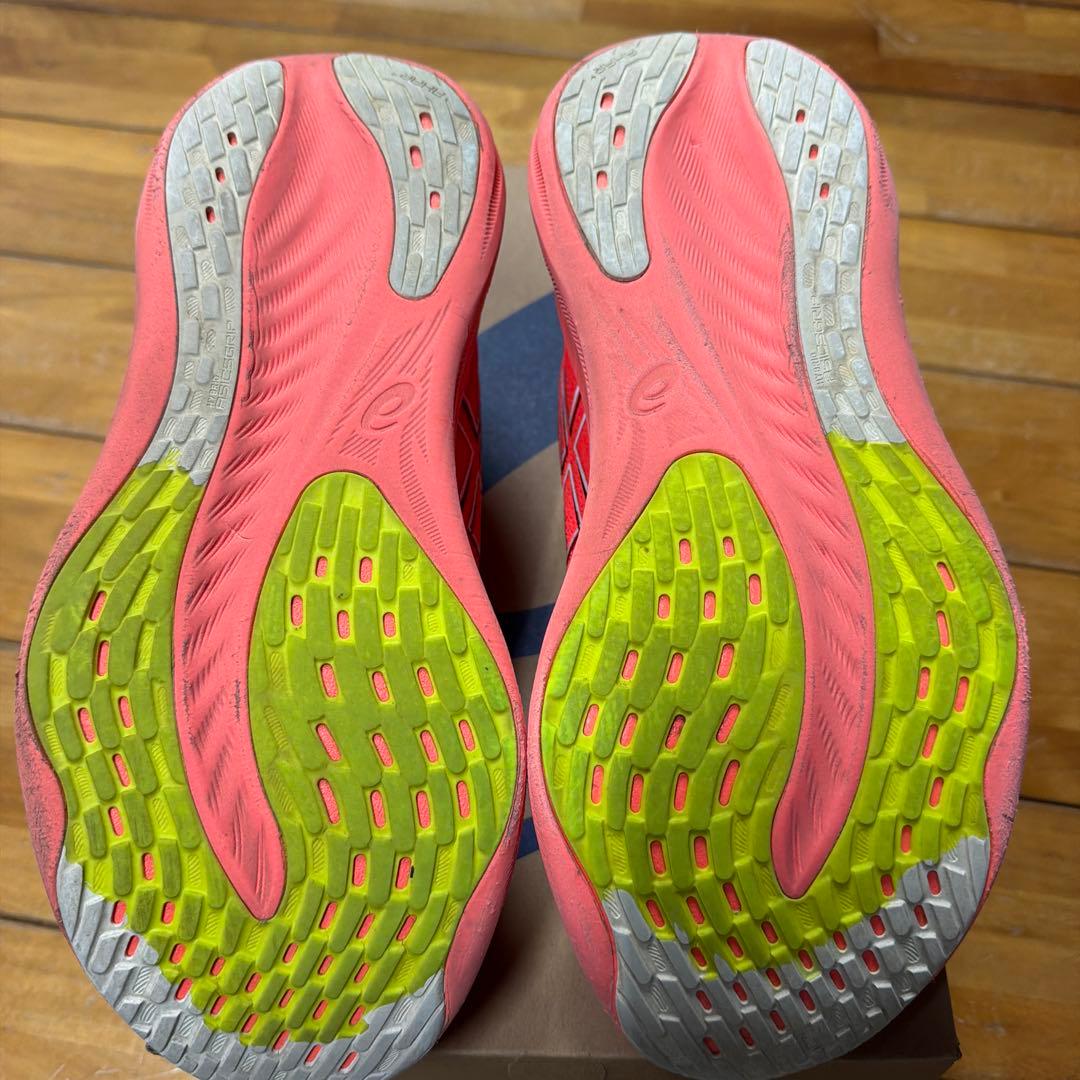 ASICS ランニングシューズ ゲルニンバス26 27.0㎝