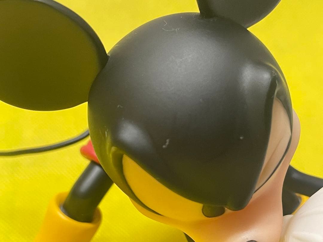 Mickey meets Roen ギター　フィギュア