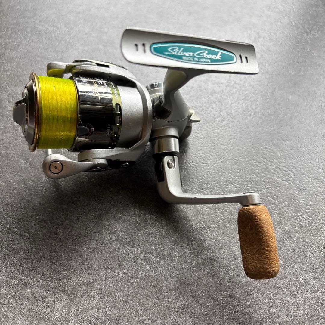 DAIWA Silver Creek 2004C スピニングリール