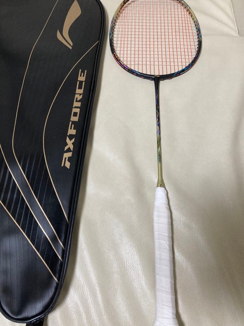 AXFORCE100 Li-ning 4UG5 リーニン　バドミントン