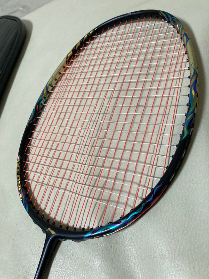 AXFORCE100 Li-ning 4UG5 リーニン　バドミントン